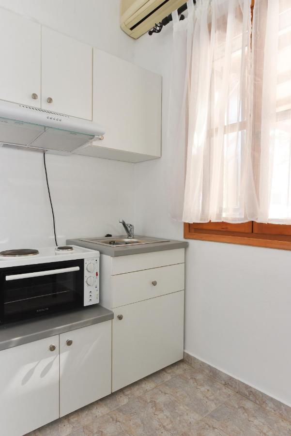 Klotho Apartment Posidhonia  Ngoại thất bức ảnh
